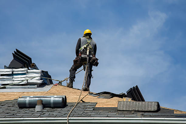 Professional Gutter Installation technician working in Stevenson, CT